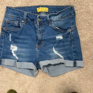 Ripped jeans shorts